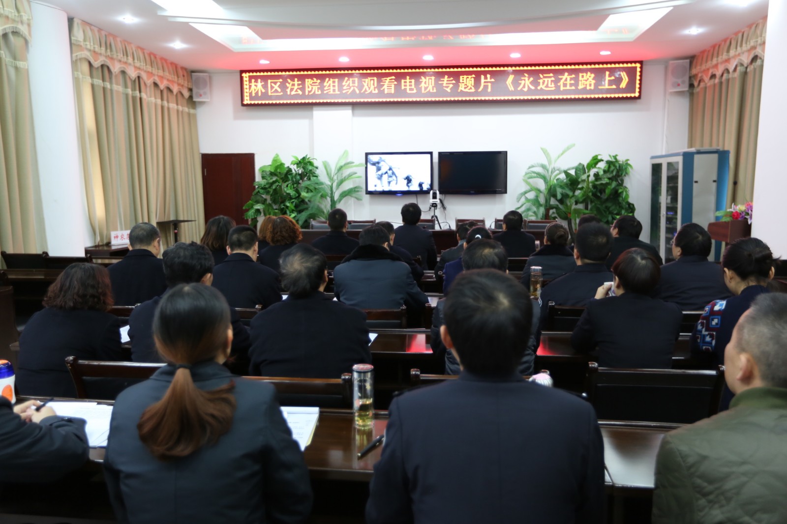 LQFY6580.JPG LQFY6580.JPG