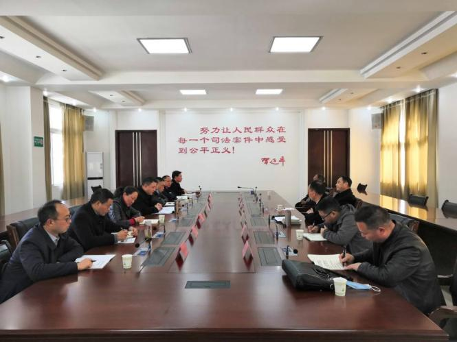 座谈会1.png